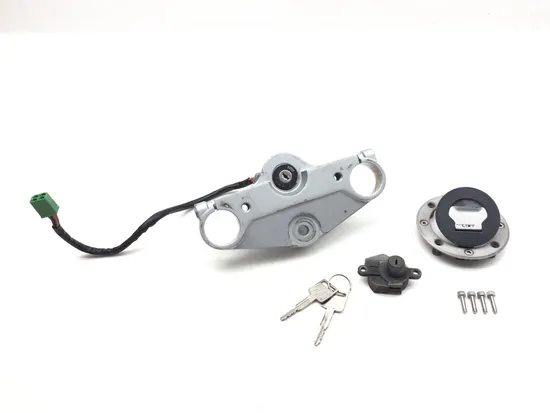 Lockset Ignition Trunk Tank Gas Cap Key 1995 Suzuki Katana 600 GSX600F 3361