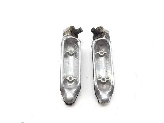 Left Right Set Passenger Peg Bracket 1995 Suzuki Katana 600 GSX600F 3361 x 4