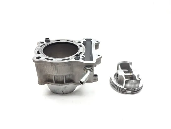 Engine Cylinder Jug W Piston 2013 Suzuki Quadsport Z400 LTZ400 2x4 3374