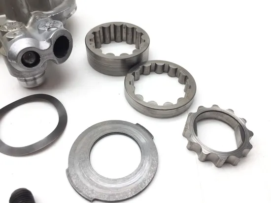 Cam Support Plate Oil Pump 2005 Harley Road King Classic EFI FLHRCI 3336 PARTS