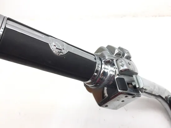 Aftermarket Handle Bars w Cables 2005 Harley Road King Classic EFI FLHRCI 3336 x