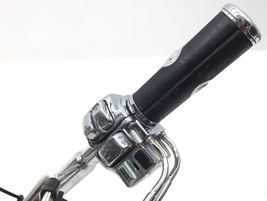 Aftermarket Handle Bars w Cables 2005 Harley Road King Classic EFI FLHRCI 3336 x