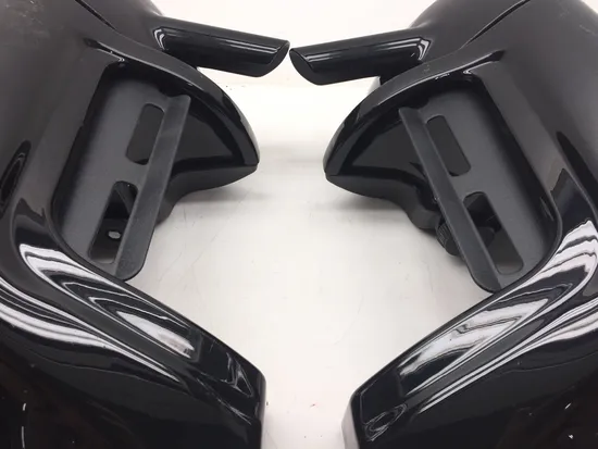 Left Right Lower Fairing Set 2005 Harley Road King Classic EFI FLHRCI 3336