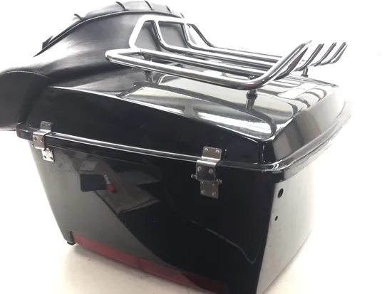 Trunk Tour Pack 2005 Harley-Davidson Road King Classic EFI FLHRCI 3336 x