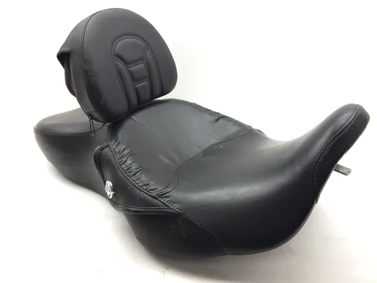 Seat W Back Cushion 2005 Harley-Davidson Road King Classic EFI FLHRCI 3336 x