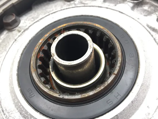 Rear Axle Final Drive Differential 2005 Honda Shadow Sabre 1100 VT1100C2 3353 x