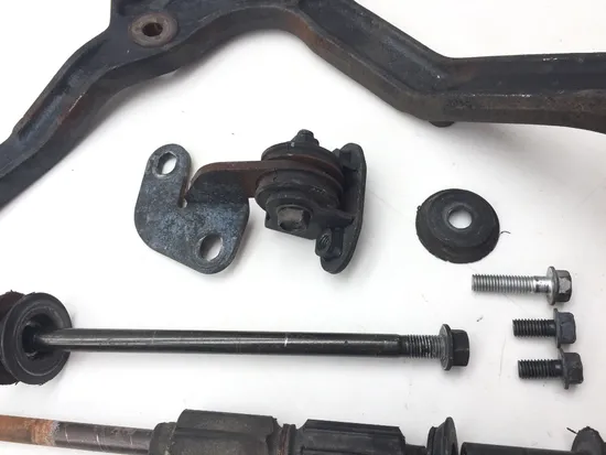 Engine Motor Mounts 2005 Honda Shadow Sabre 1100 VT1100C2 3353