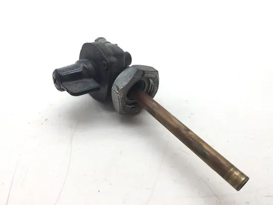 Gas Fuel Tank Petcock 2005 Honda Shadow Sabre 1100 VT1100C2 3353