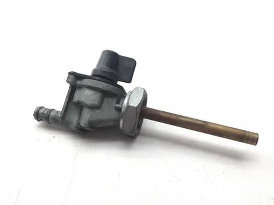 Gas Fuel Tank Petcock 2005 Honda Shadow Sabre 1100 VT1100C2 3353