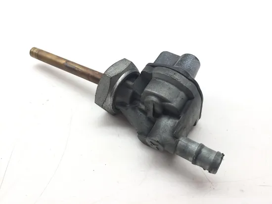 Gas Fuel Tank Petcock 2005 Honda Shadow Sabre 1100 VT1100C2 3353