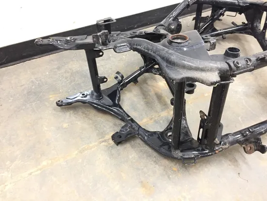 Main Frame Chassis 2005 Honda Shadow Sabre 1100 VT1100C2 3353