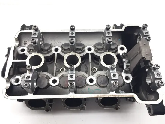 Engine Cylinder Head Complete W Valves 2001 Triumph Speed Triple 3373 x