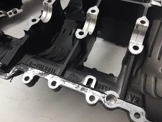 Upper Lower Center Cases Case 2001 Triumph Speed Triple 3373