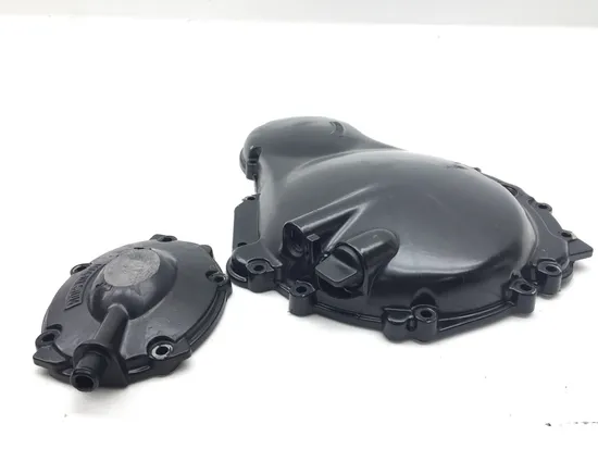 Engine Clutch Cover 2001 Triumph Speed Triple 3373 x