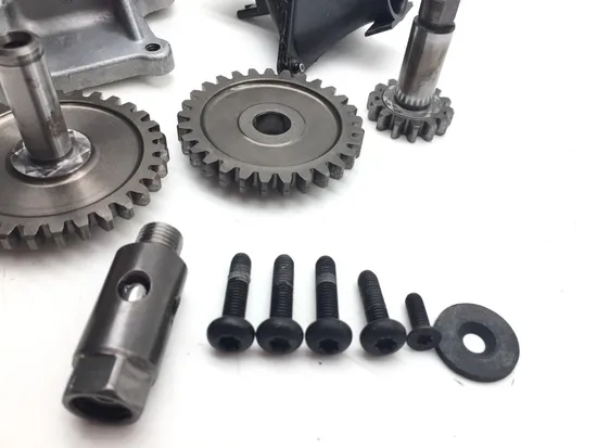 Engine Oil Pump Assembly 2001 Triumph Speed Triple 3373