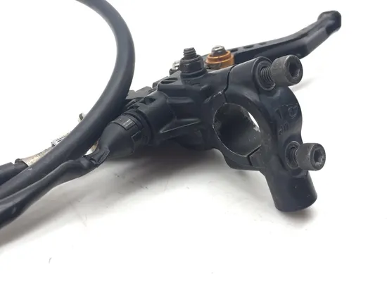 Clutch Perch 2001 Triumph Speed Triple 3373 4