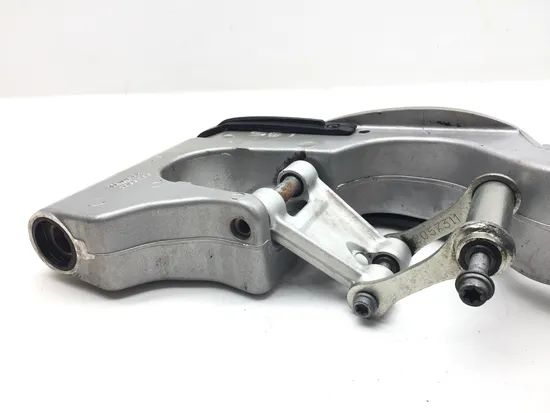 Swing Arm Swingarm 2001 Triumph Speed Triple 3373