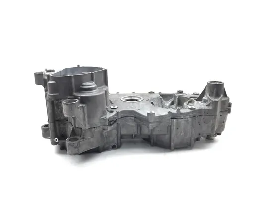 Engine Left Right Center Cases 2008 Suzuki Burgman 650 AN650 3351 x