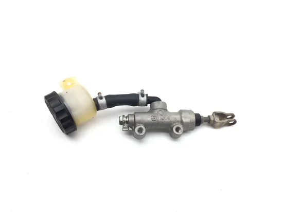 Rear Brake Master Cylinder 2002 Kawasaki Vulcan 1500 VN1500E Classic 3341