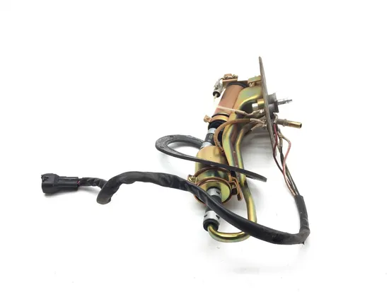 Gas Fuel Tank Pump 2002 Kawasaki Vulcan 1500 VN1500E Classic 3341