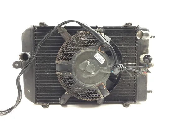 Radiator Cooling Front Fluid with Fan 2002 Kawasaki Vulcan 1500 Classic 3341