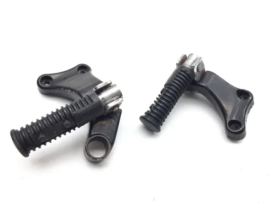 Left Right Set Passenger Peg Bracket 2002 Kawasaki Vulcan 1500 Classic 3341 x