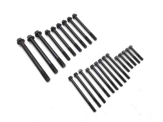 Engine Left Right Center Case Bolts 2002 Kawasaki Vulcan 1500 Classic 3341