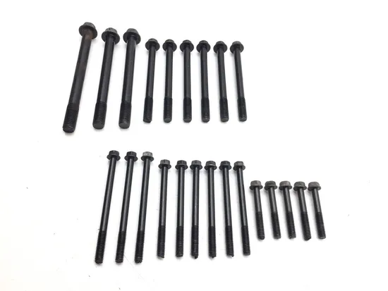 Engine Left Right Center Case Bolts 2002 Kawasaki Vulcan 1500 Classic 3341