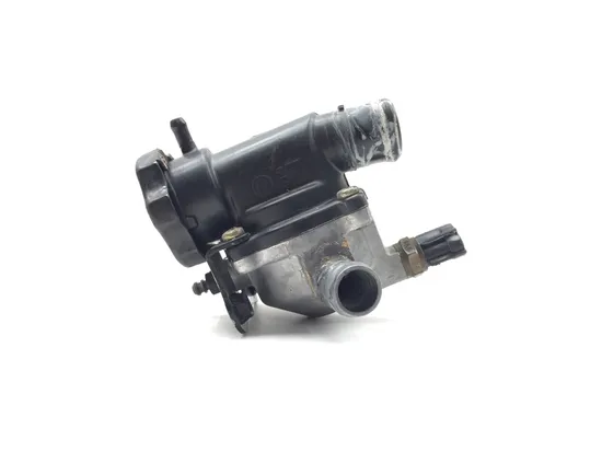 Thermostat Housing 2002 Kawasaki Vulcan 1500 VN1500E Classic 3341