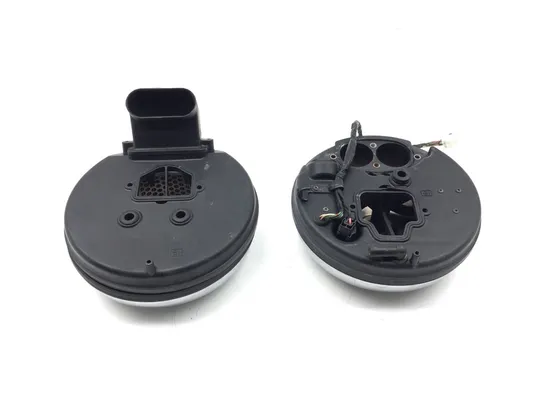 Airbox and Air Valve Assembly 2002 Kawasaki Vulcan 1500 VN1500E Classic 3341