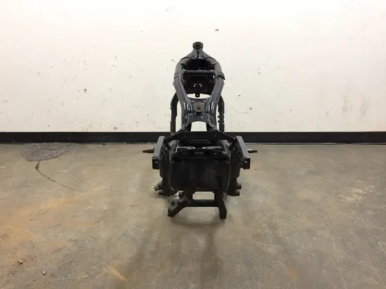 Main Frame Chassis 2002 Kawasaki Vulcan 1500 VN1500E Classic 3341