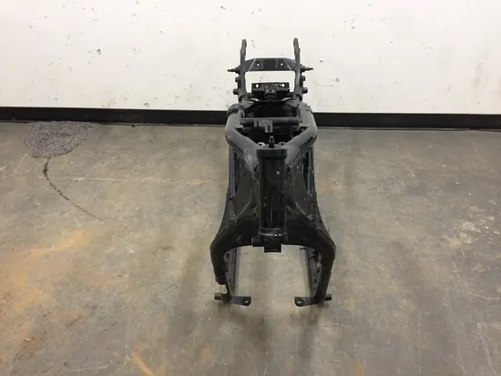 Main Frame Chassis 2002 Kawasaki Vulcan 1500 VN1500E Classic 3341