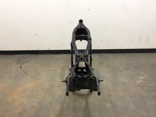 Main Frame Chassis 2002 Kawasaki Vulcan 1500 VN1500E Classic 3341