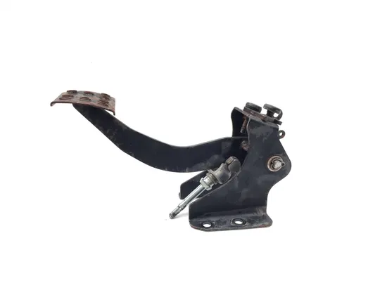 Rear Brake Pedal 2016 Honda Pioneer 700-4 SXS700M4 3376