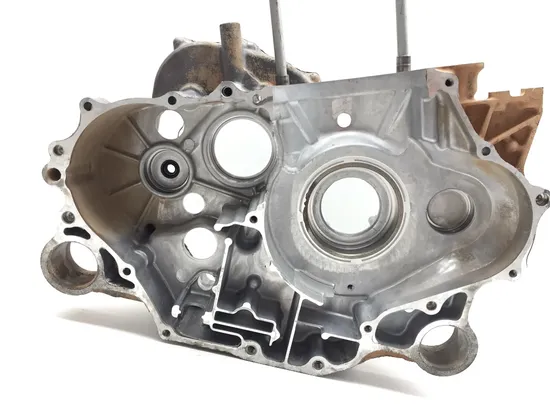 Engine Left Right Center Cases Case 2017 Honda Pioneer 700 SXS700M2D Deluxe 3378