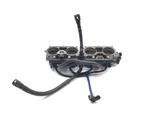 Throttle Body with Injectors 2008 Honda CBR1000RR 3371