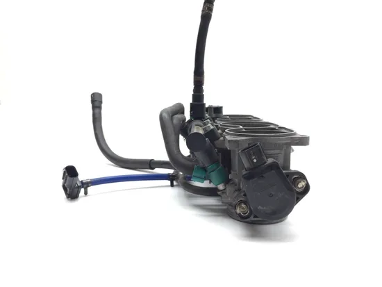 Throttle Body with Injectors 2008 Honda CBR1000RR 3371