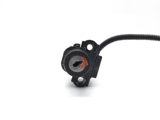 Lockset Ignition Trunk Tank Gas Cap Key 2008 Honda CBR1000RR 3371 x