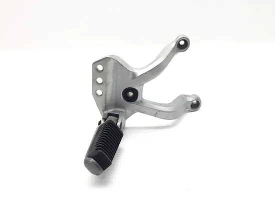 Right Rear Back Passenger Peg Bracket Side 2003 Suzuki Vstrom 1000 DL1000 3379 x