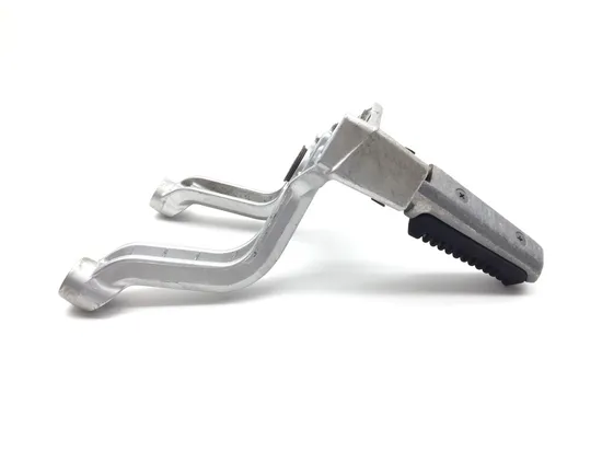 Right Rear Back Passenger Peg Bracket Side 2003 Suzuki Vstrom 1000 DL1000 3379 x