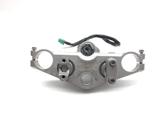 Lockset Ignition Trunk Tank Gas Cap Key 2003 Suzuki Vstrom 1000 DL1000 3379