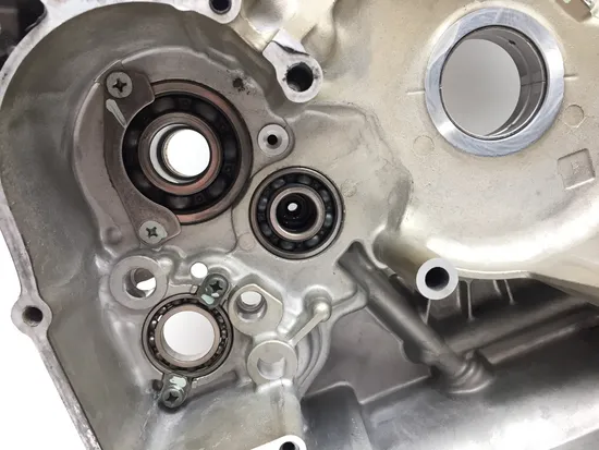 Engine Left Right Center Cases 2003 Suzuki Vstrom 1000 DL1000 3379