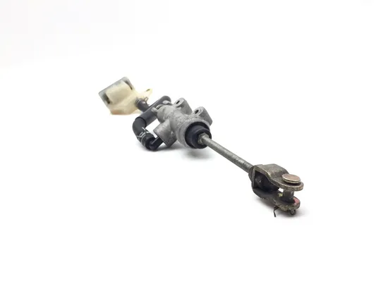 Rear Brake Master Cylinder 2003 Suzuki Vstrom 1000 DL1000 3379