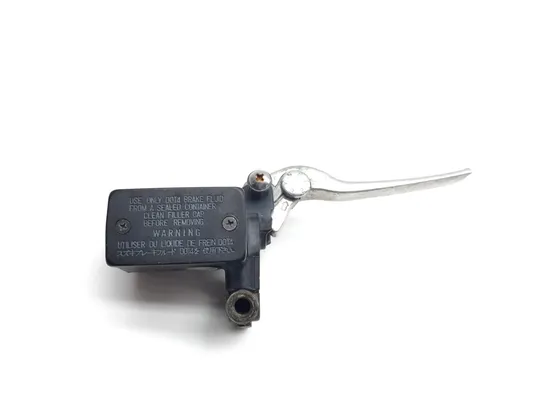 Front Brake Master Cylinder 2003 Suzuki Vstrom 1000 DL1000 3379 x