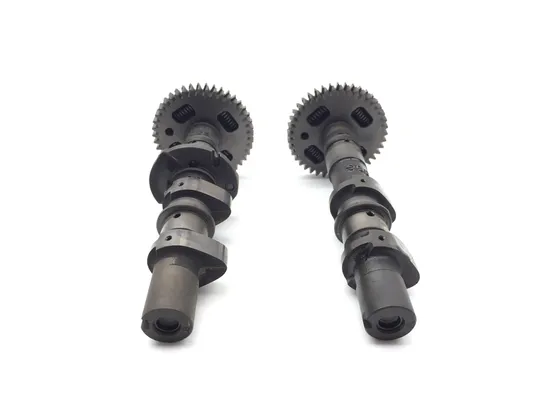 Engine Cylinder Head Complete W Cams Front 2003 Suzuki Vstrom 1000 DL1000 3379 x