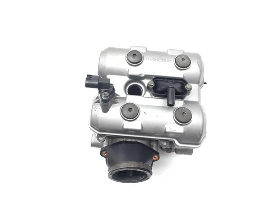 Engine Cylinder Head Complete W Cams Rear 2003 Suzuki Vstrom 1000 DL1000 3379 x