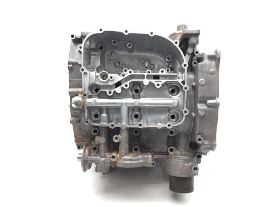 Engine Upper Lower Center Cases Case 2024 Yamaha Wolverine RMAX4 1000 XT-R 3377