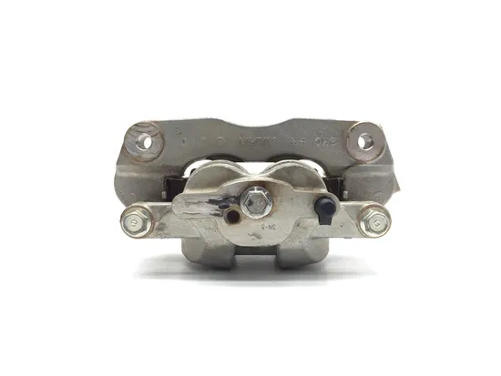 Left Driver Front Brake Caliper 2024 Yamaha Wolverine RMAX4 1000 XT-R 3377