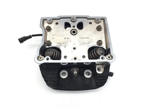 Engine Cylinder Head Complete Front 2013 Harley Road Glide Custom FLTRX 3384 x