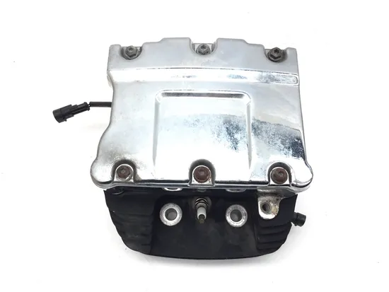 Engine Cylinder Head Complete Front 2013 Harley Road Glide Custom FLTRX 3384 x 7